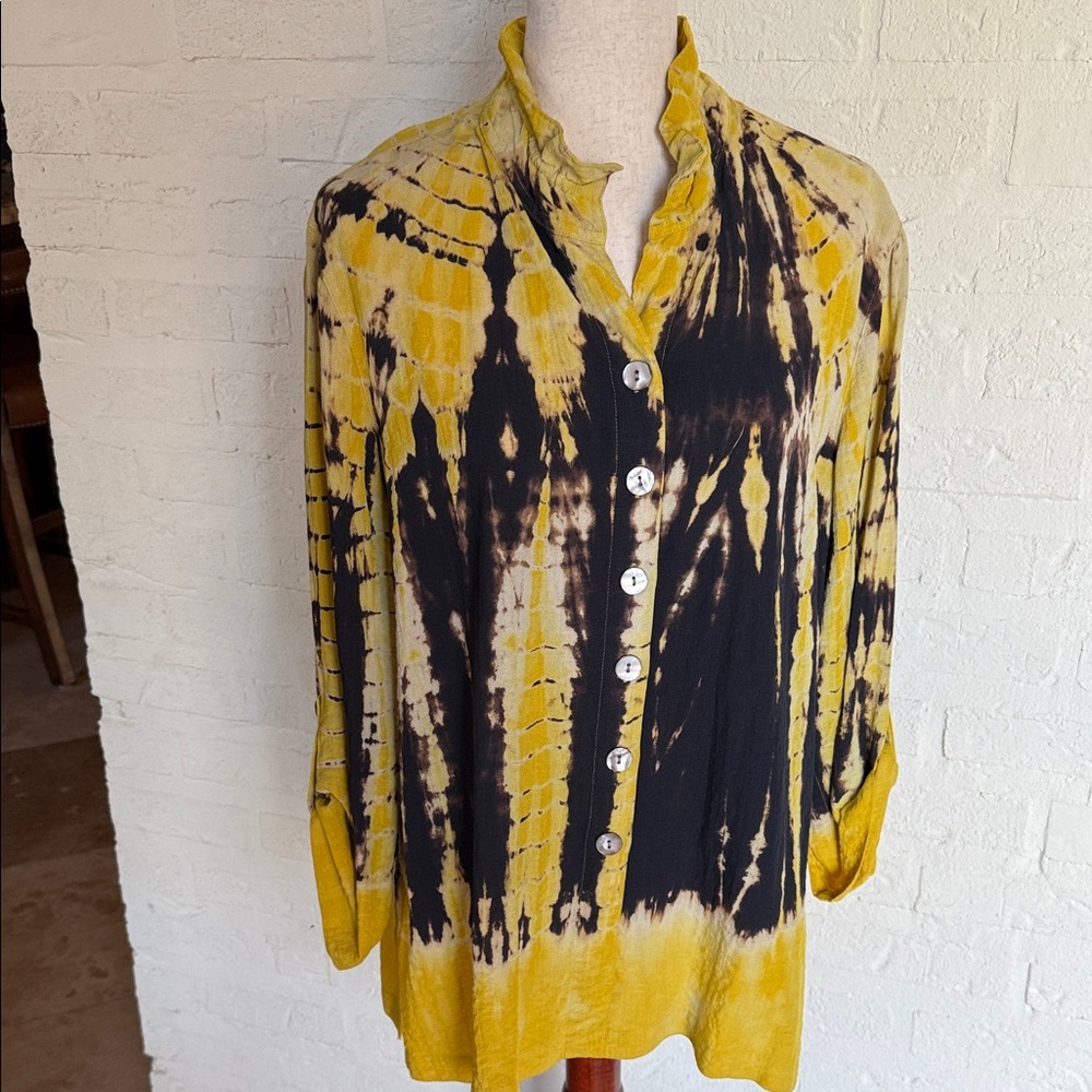 John Mark Yellow and Black Tie-Dye Button Down Shirt